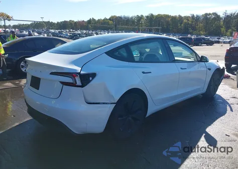2024 Tesla Model 3 Long Range Dual Motor All-Wheel Drive/Rear-Wheel Drive z USA, uszkodzony, nr VIN 5YJ3E1EA0RF868990